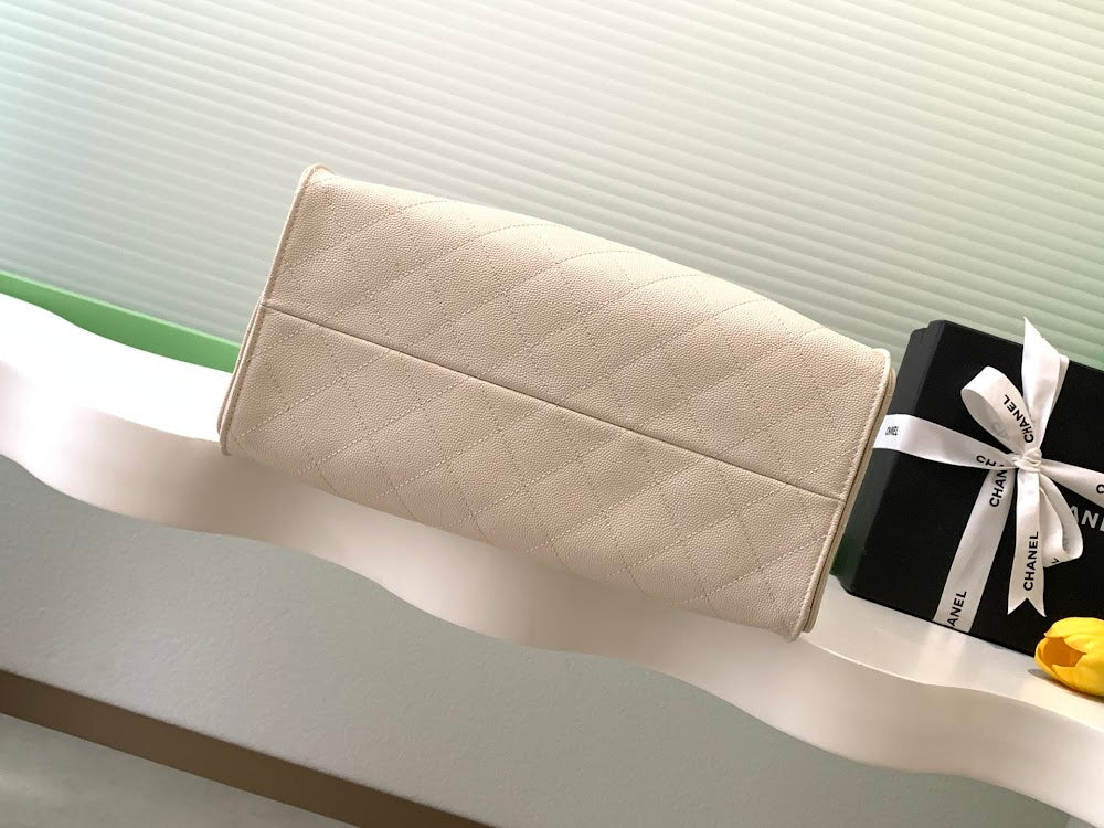 Anum Bags CHn Luxury Bag --114107