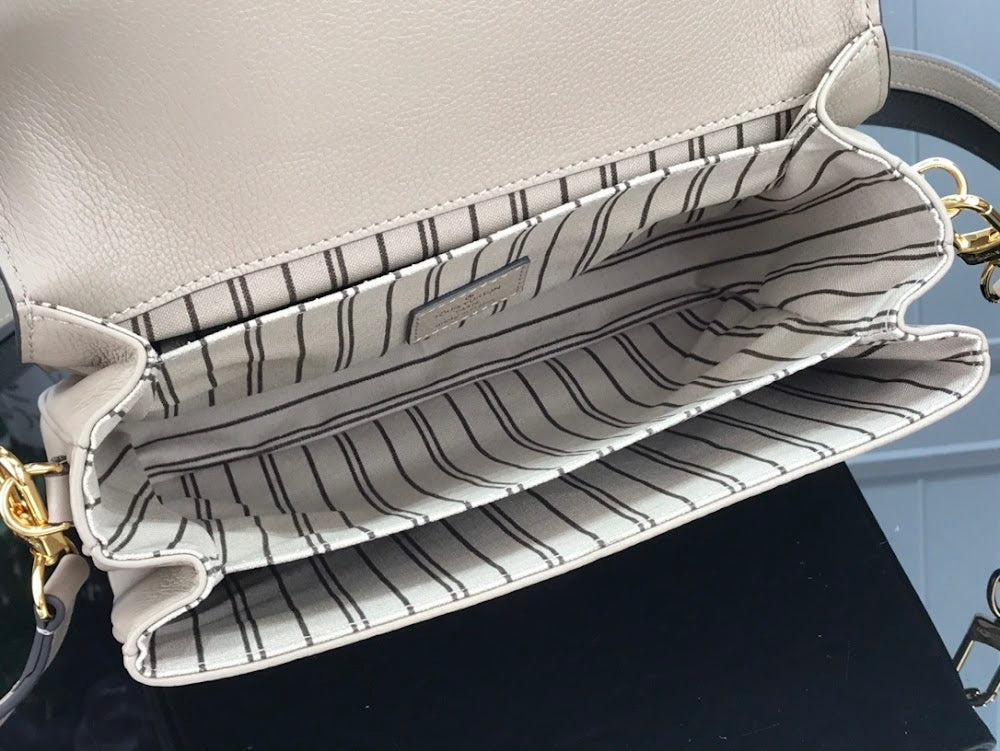 Anum Bags ln Luxury Bag --59621
