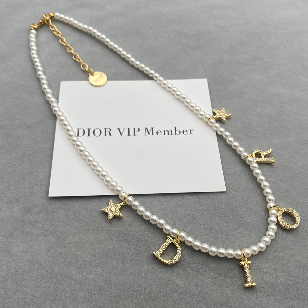Anum Bags Necklace DIR005