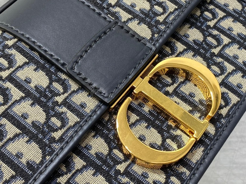 new-designer-premium-bags-nm16137