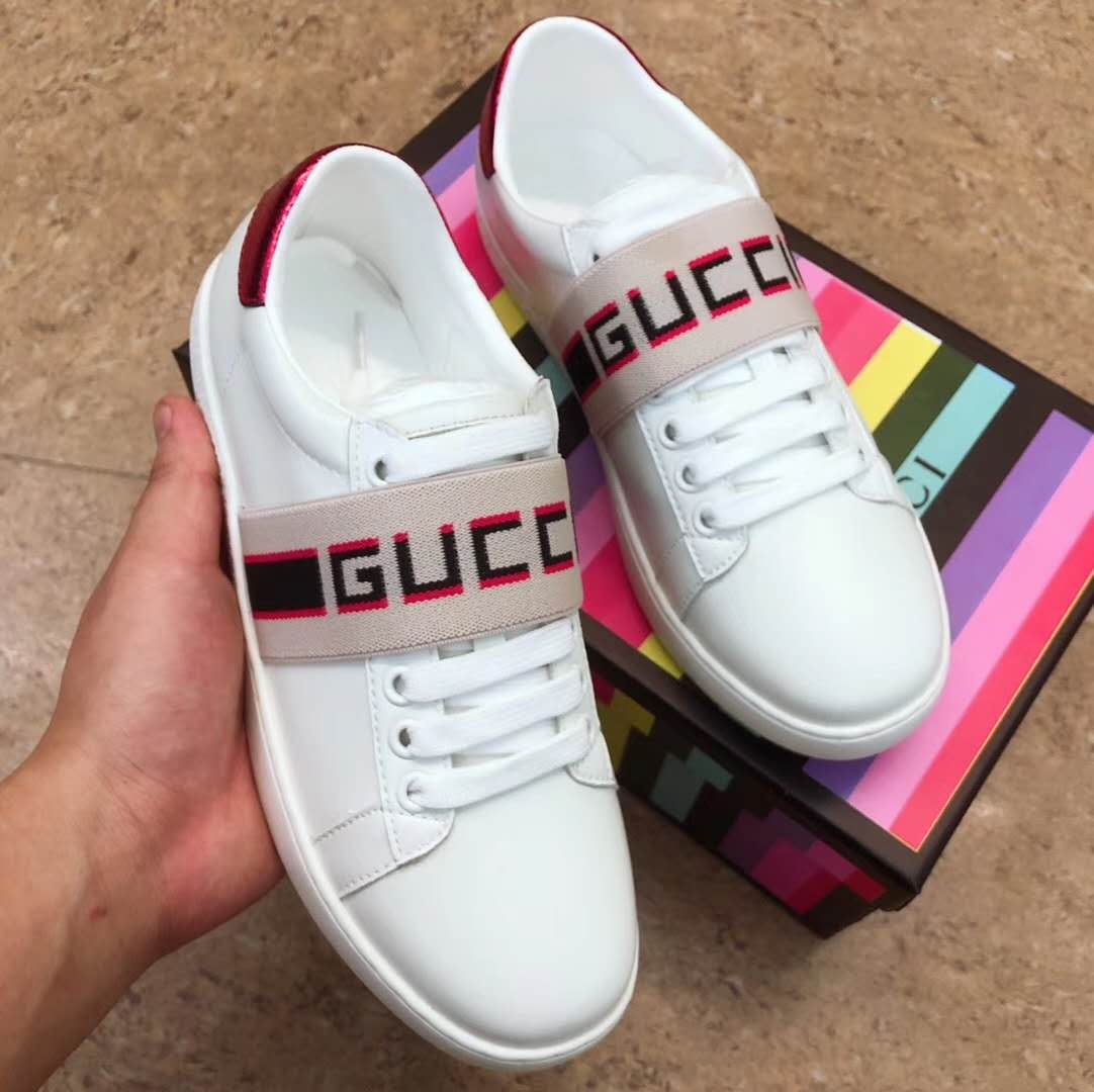 Ezyycart Bags MO-GCI Ace Embroidered Sneaker 032