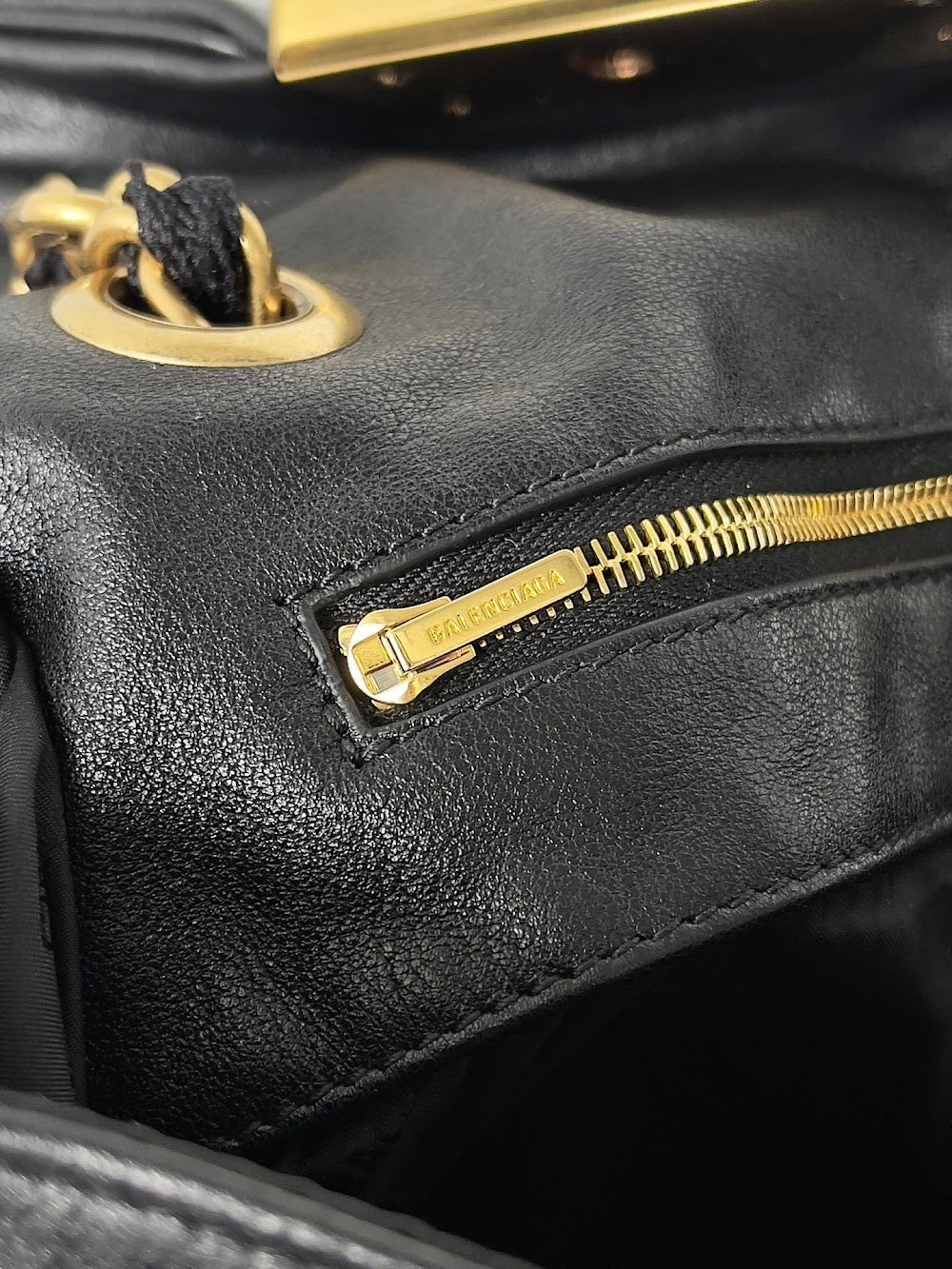 Ezyycart Bags Balenciaga Luxury Bag --111180