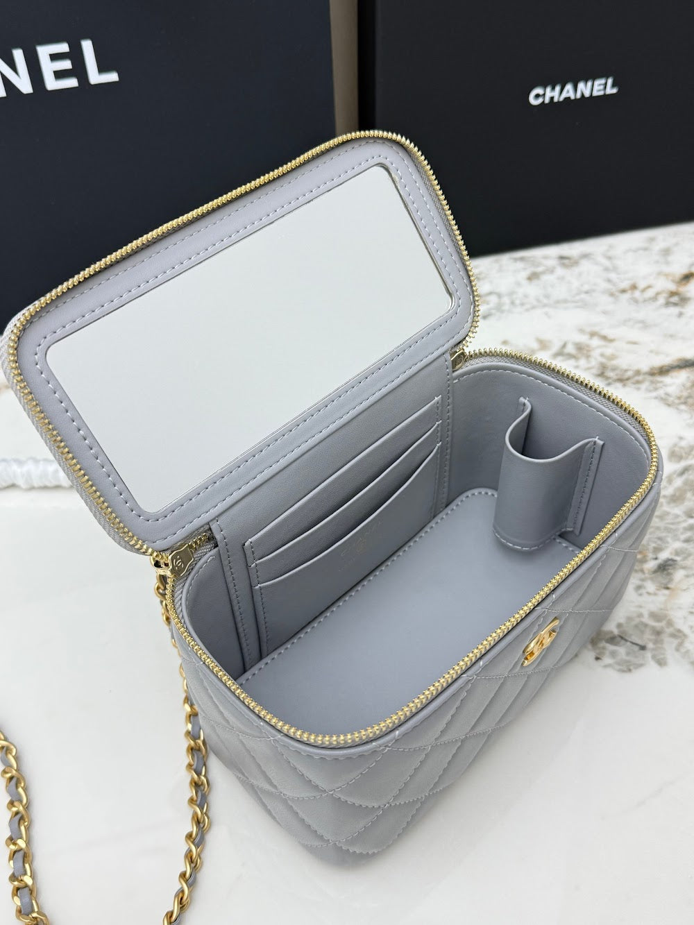 Anum Bags CHn Luxury Bag --113833