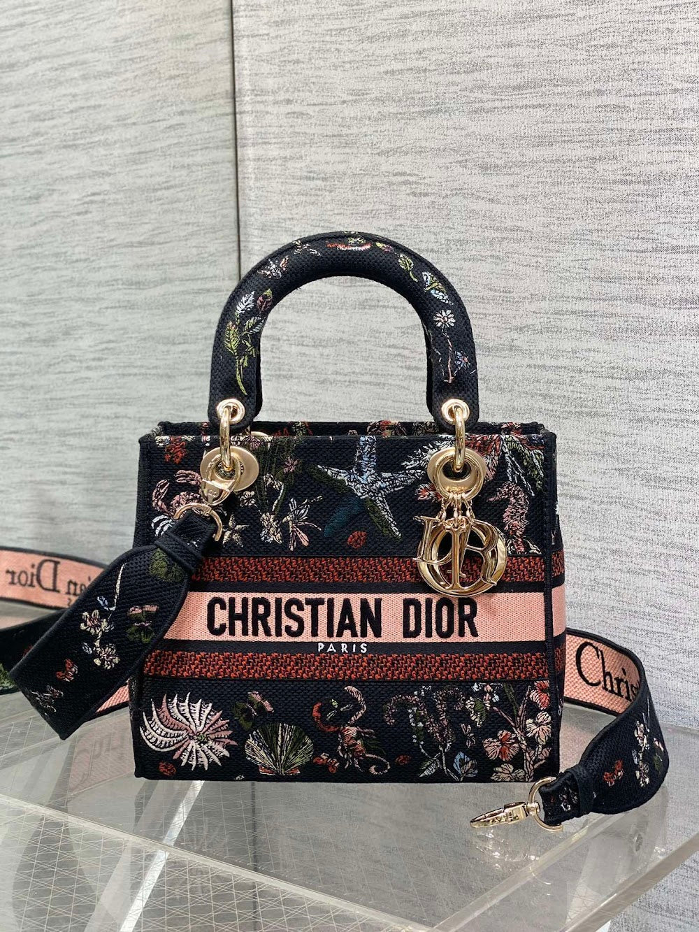 new-designer-premium-bags-nm16302