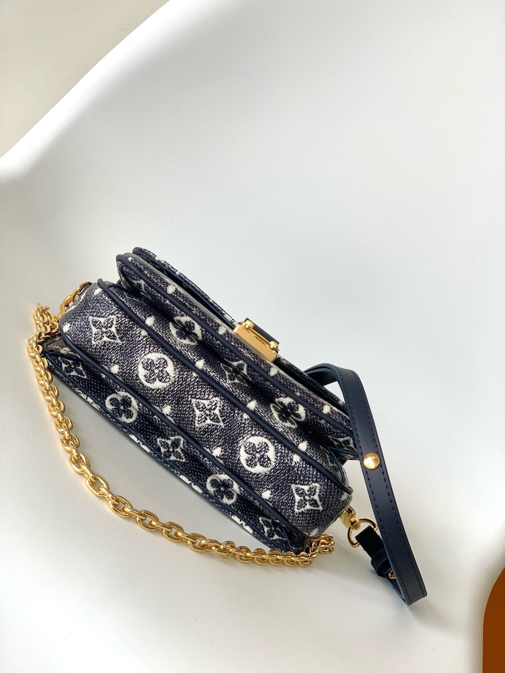 Anum Bags LVn Luxury Bag --80739