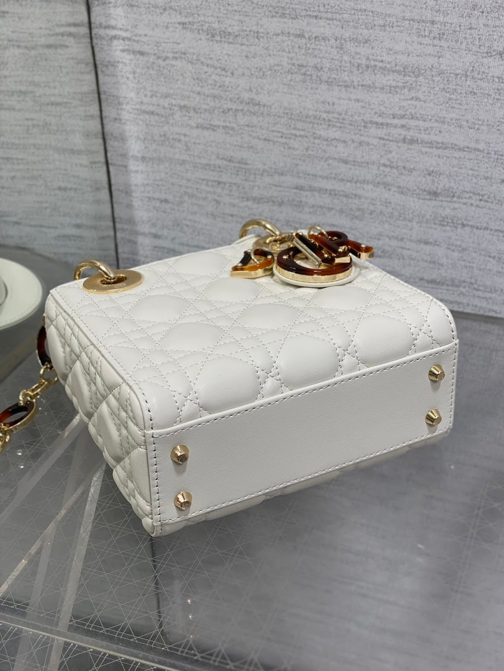 new-designer-premium-bags-nm16201