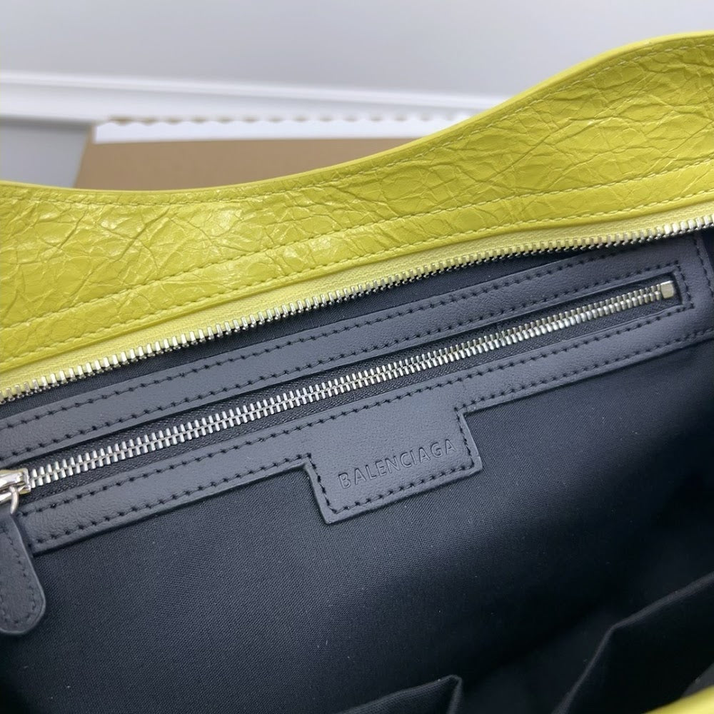 Ezyycart Bags Balenciaga Luxury Bag --110568
