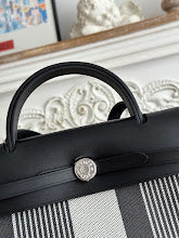 new-luxury-designer-bags-nm11582