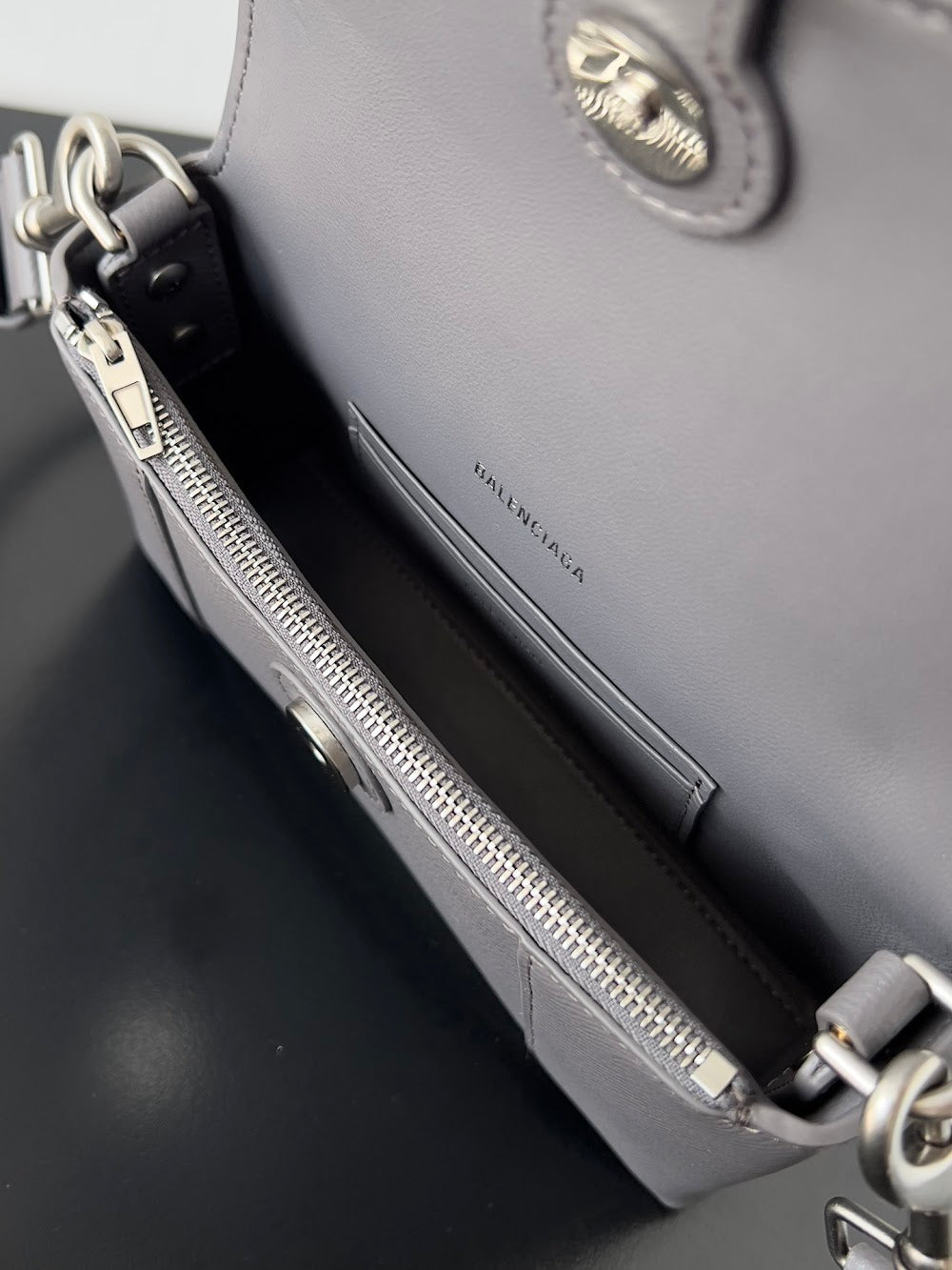 Ezyycart Bags Balenciaga Luxury Bag --111274