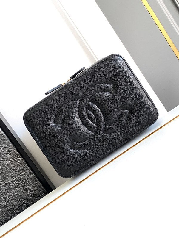 new-luxury-designer-bags-nm9599