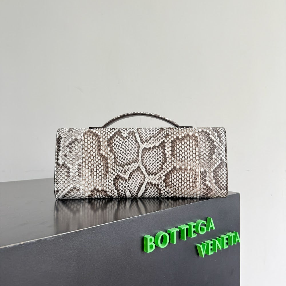 Ezyycart Bags Bottegan Luxury Bag --91000
