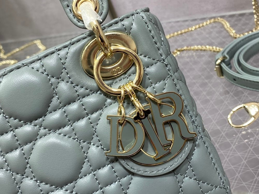 new-luxury-designer-bags-nm16034