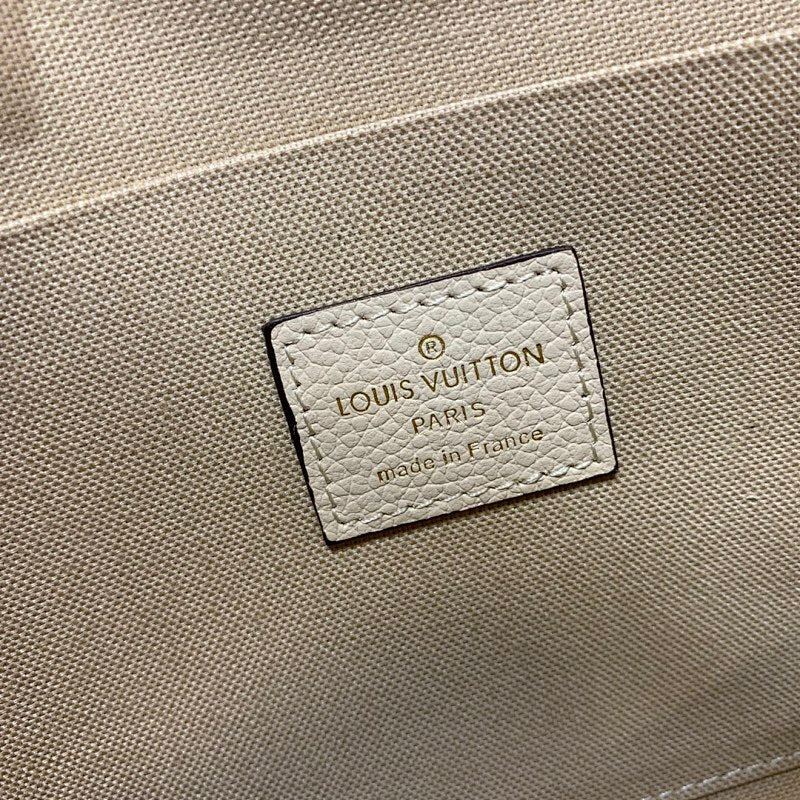 Anum Bags ln Luxury Bag --59769