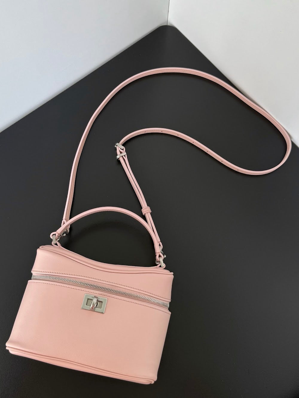 Ezyycart Bags Balenciaga Luxury Bag --111321