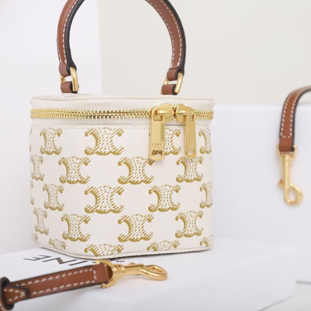 Ezyycart Bags Celine Luxury Bag --112389