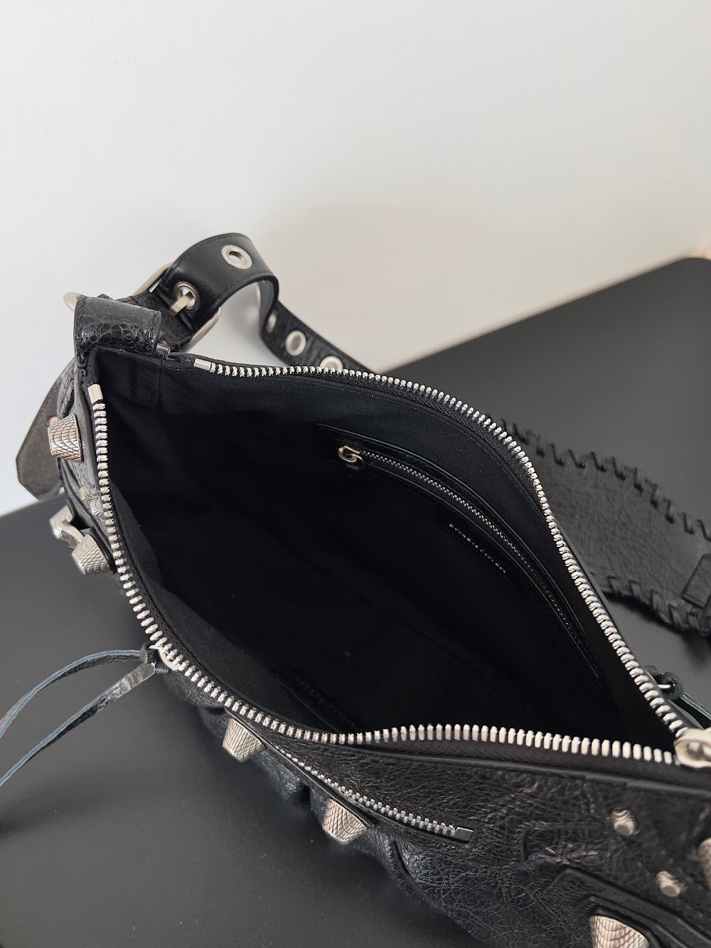 Ezyycart Bags Balenciaga Luxury Bag --111144