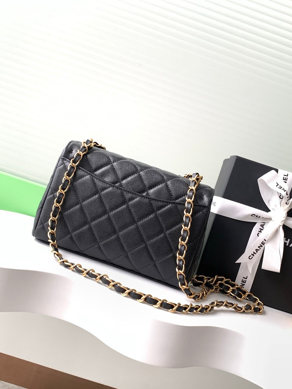 new-luxury-designer-bags-nm9627