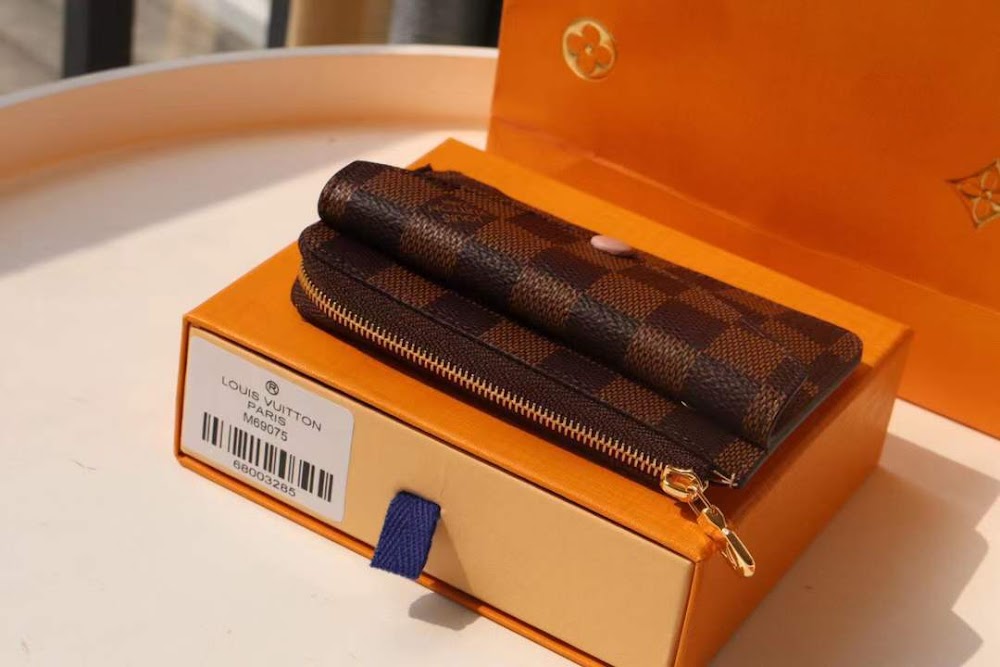 Anum Bags ln Luxury Bag --58837