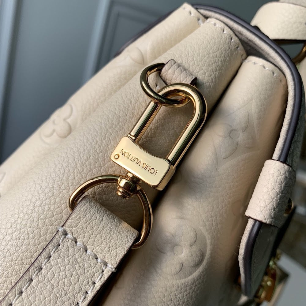 Anum Bags ln Luxury Bag --58139