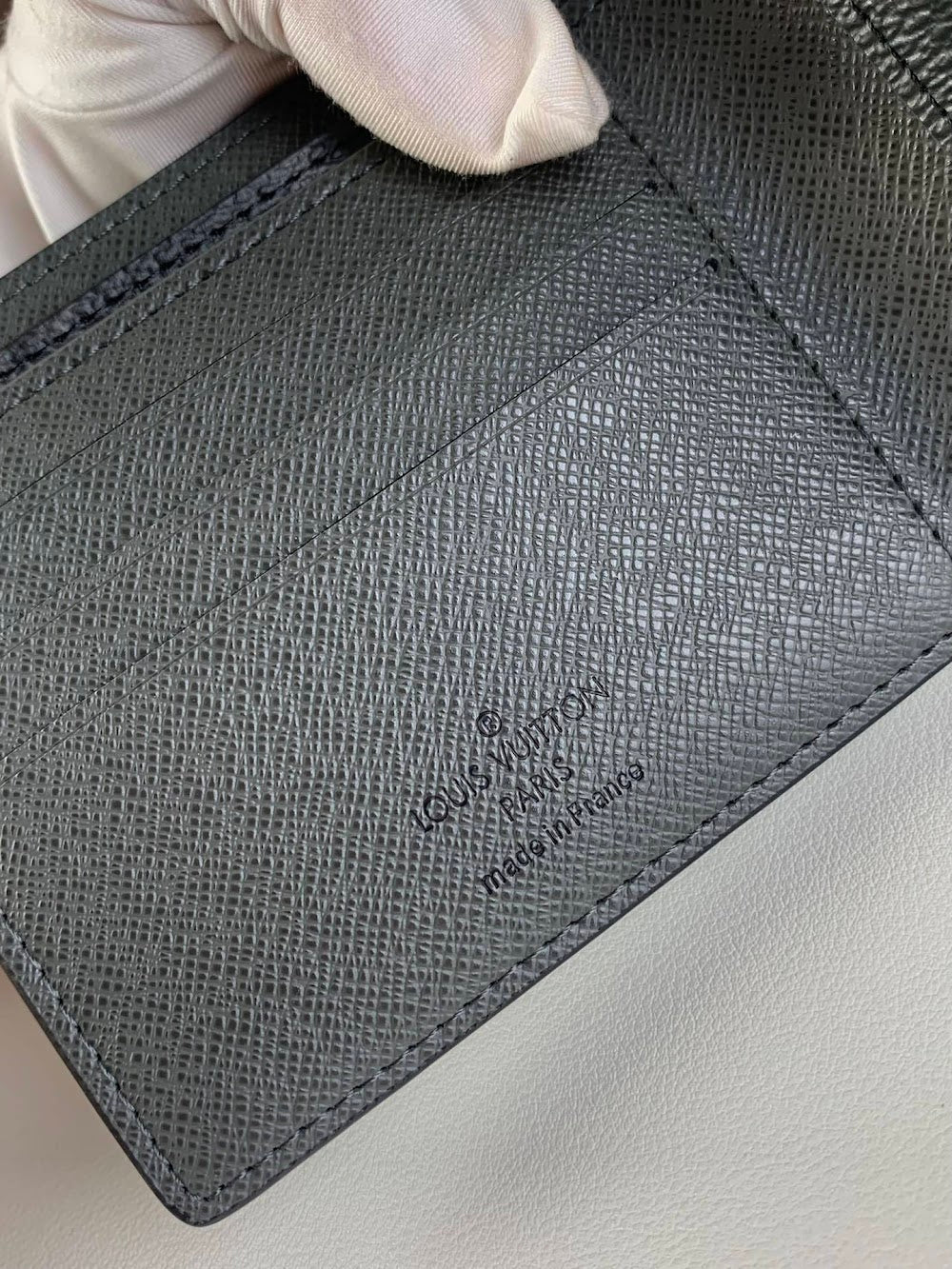 Anum Bags ln Luxury Bag --61126