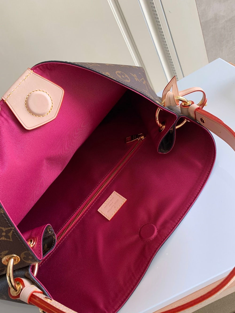 Anum Bags ln Luxury Bag --56325
