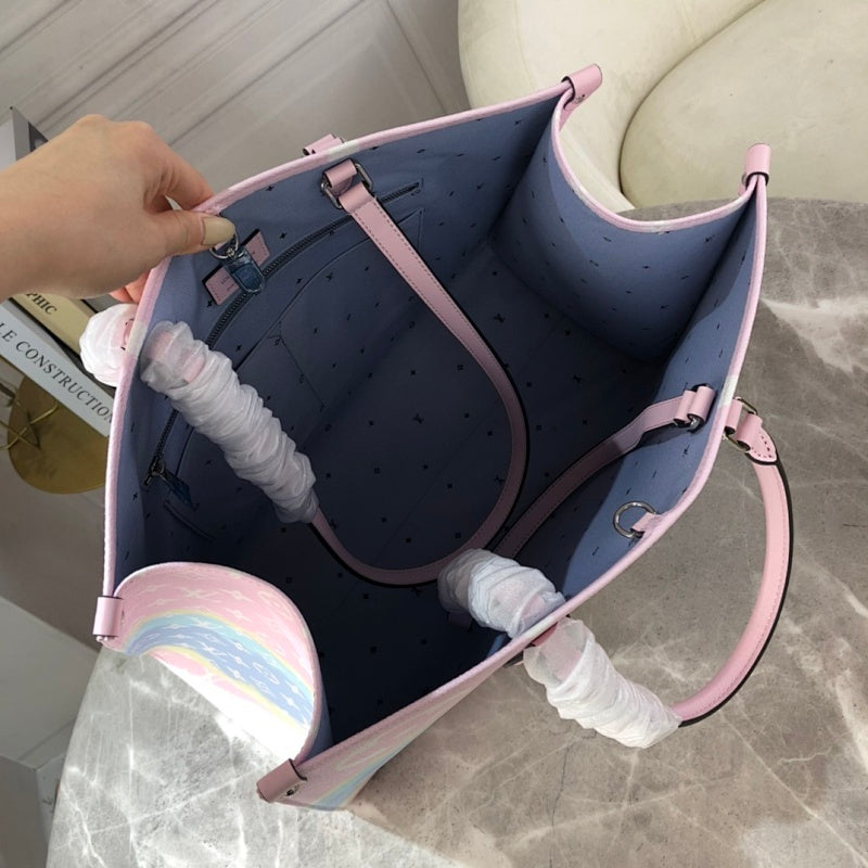 Anum Bags ln Luxury Bag --60702