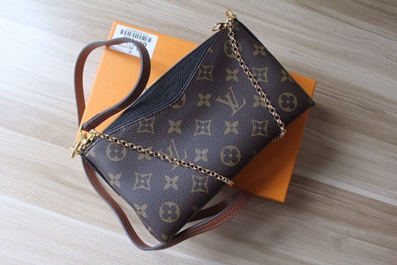 Anum Bags ln Luxury Bag --59005