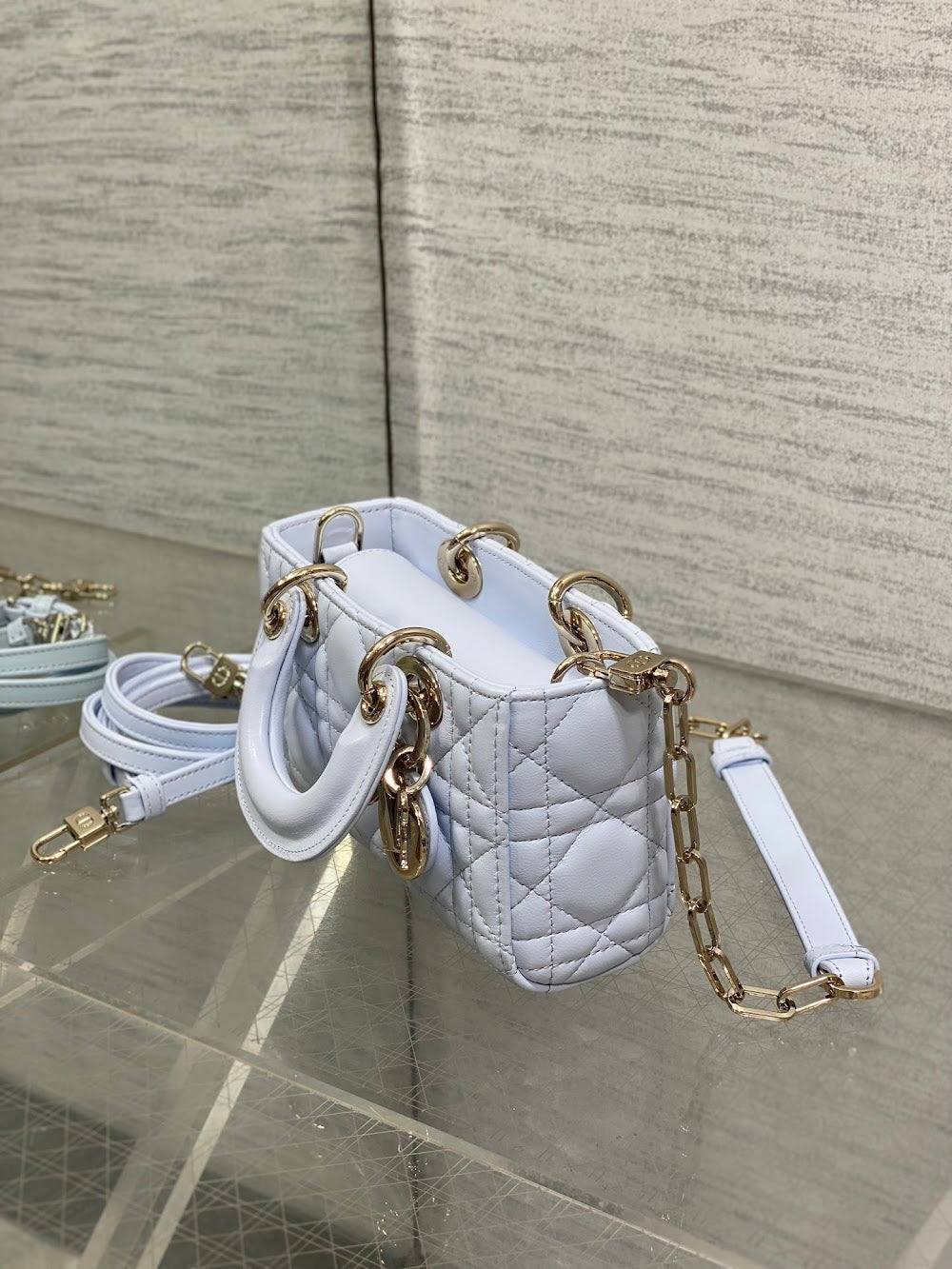 new-designer-premium-bags-nm16359