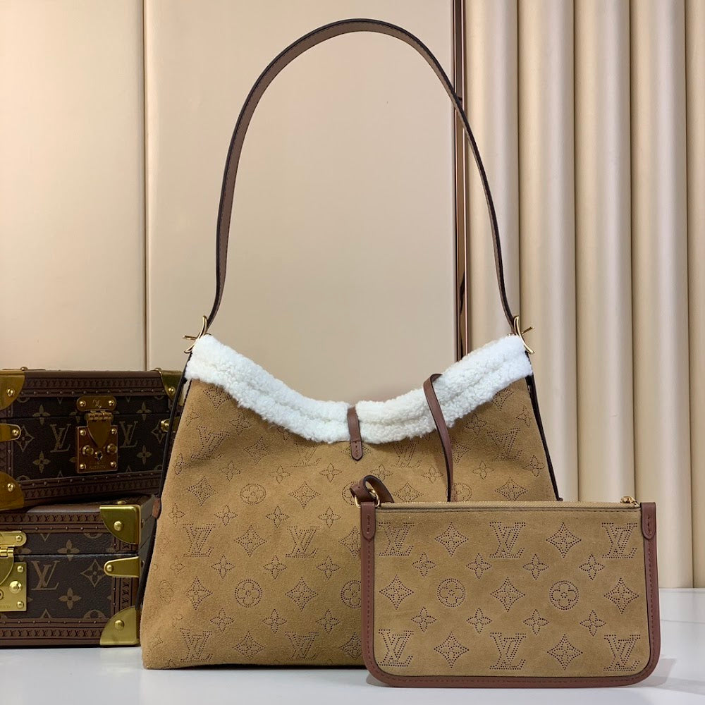 Anum Bags ln Luxury Bag --57796