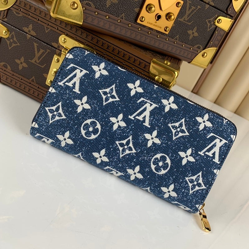 Anum Bags ln Luxury Bag --60849