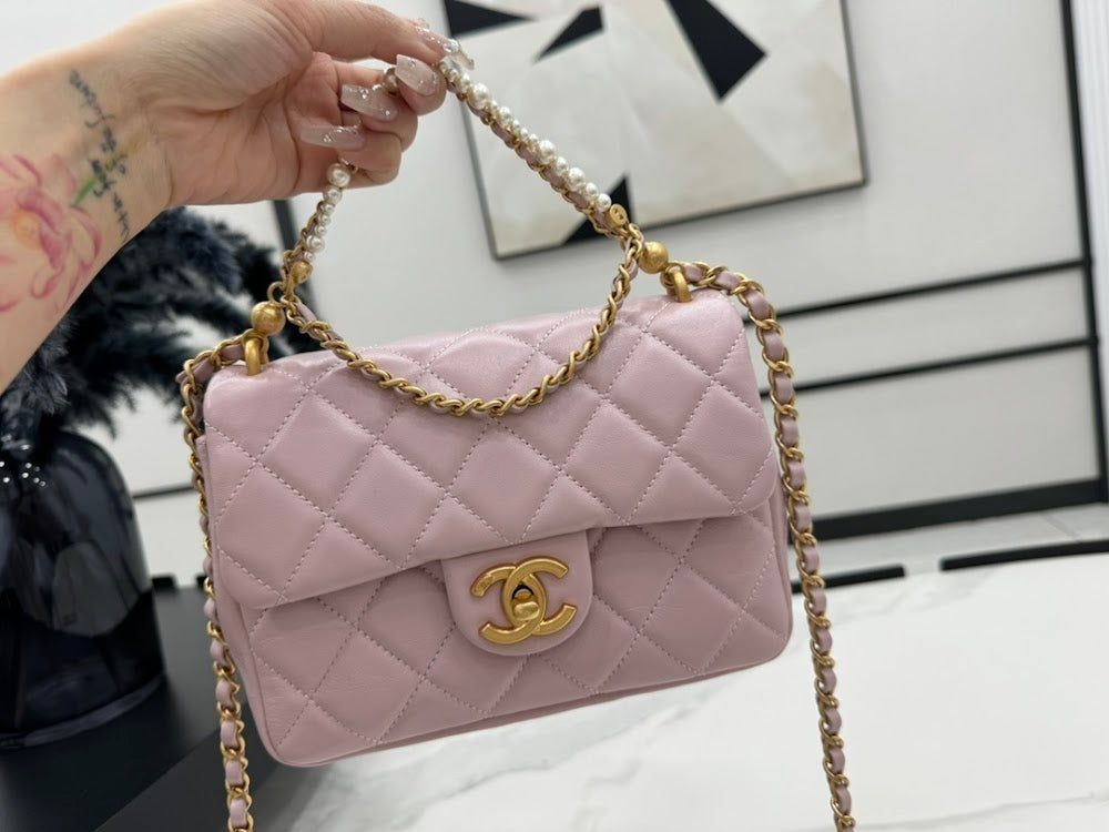 new-luxury-designer-bags-nm9300