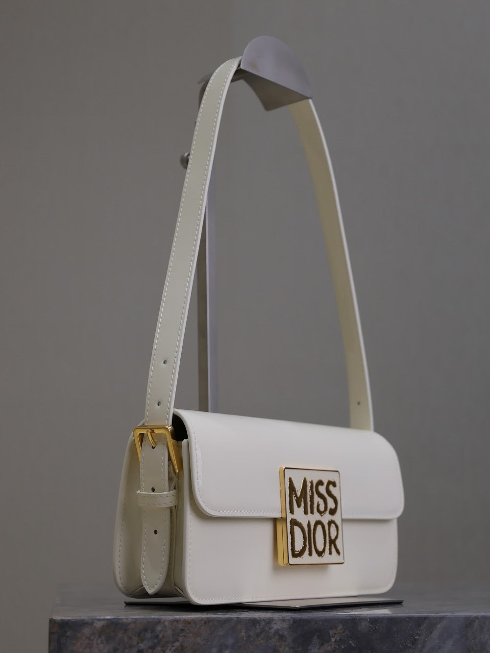 new-designer-premium-bags-nm16119