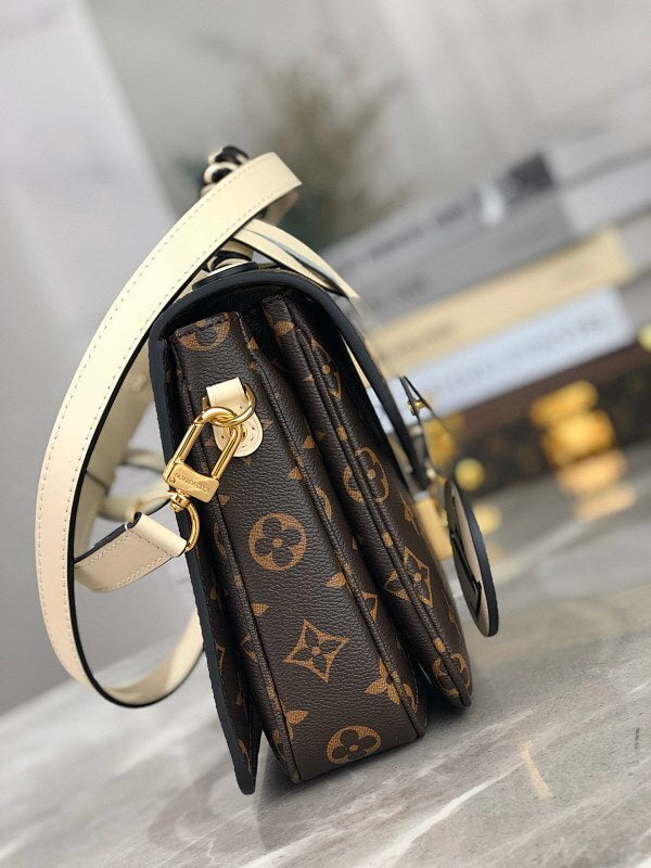Anum Bags ln Luxury Bag --60203