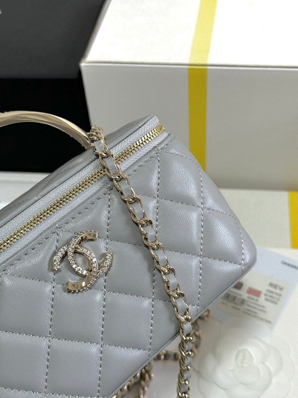new-luxury-designer-bags-nm20093