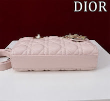 new-luxury-designer-bags-nm7431