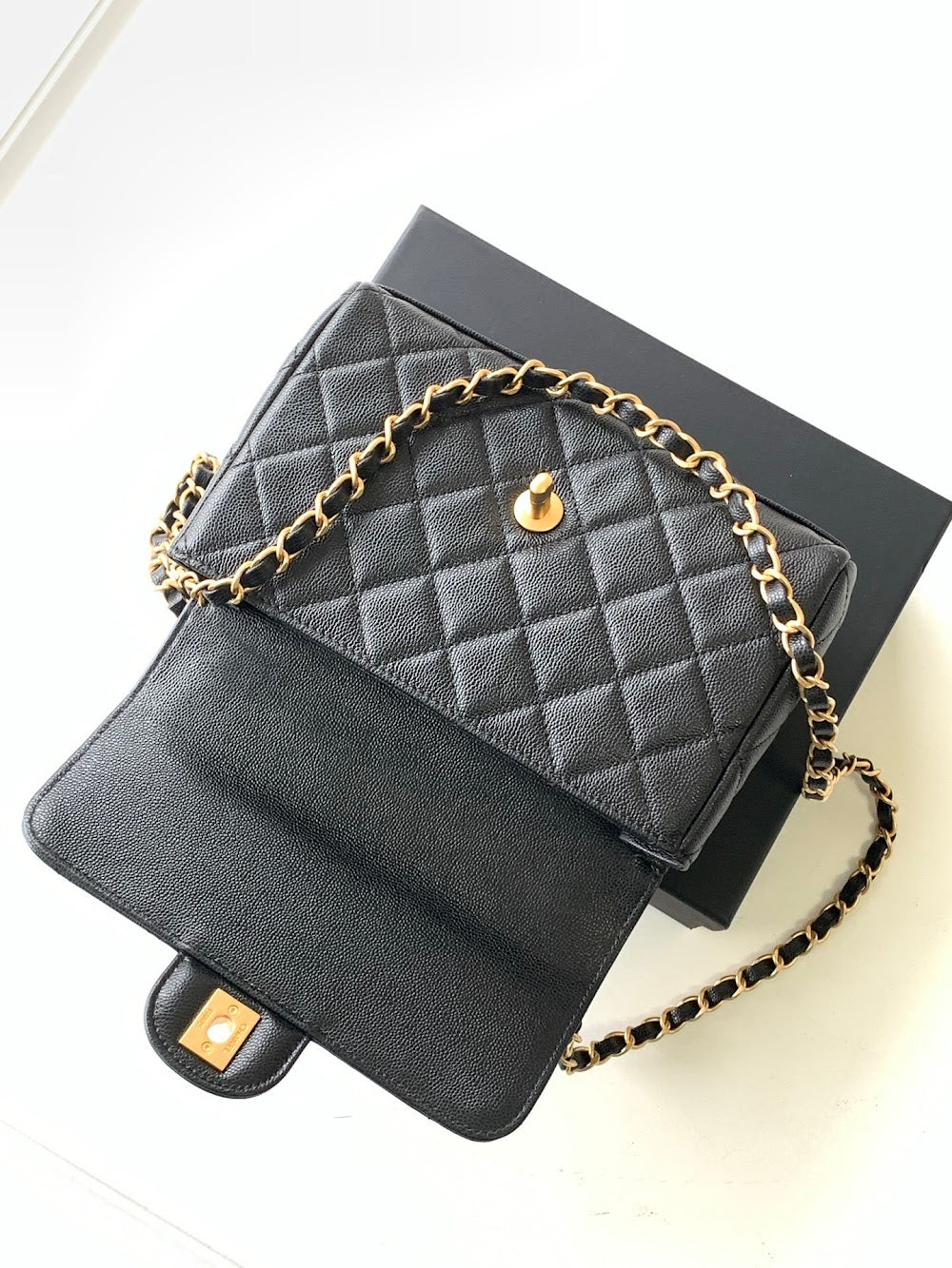 new-luxury-designer-bags-nm9627