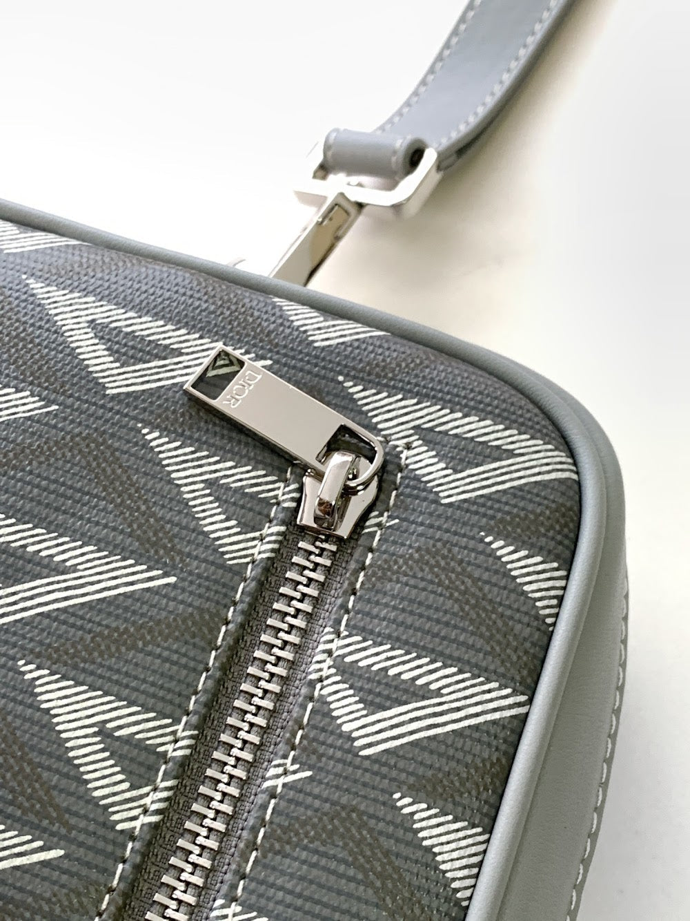 new-designer-premium-bags-nm15944