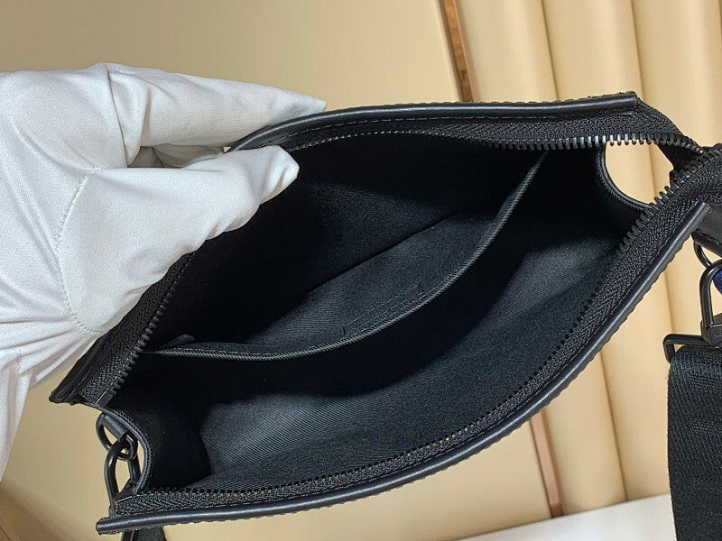 Anum Bags ln Luxury Bag --60855