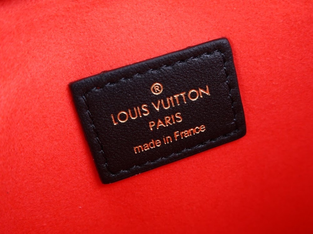 Anum Bags ln Luxury Bag --60428
