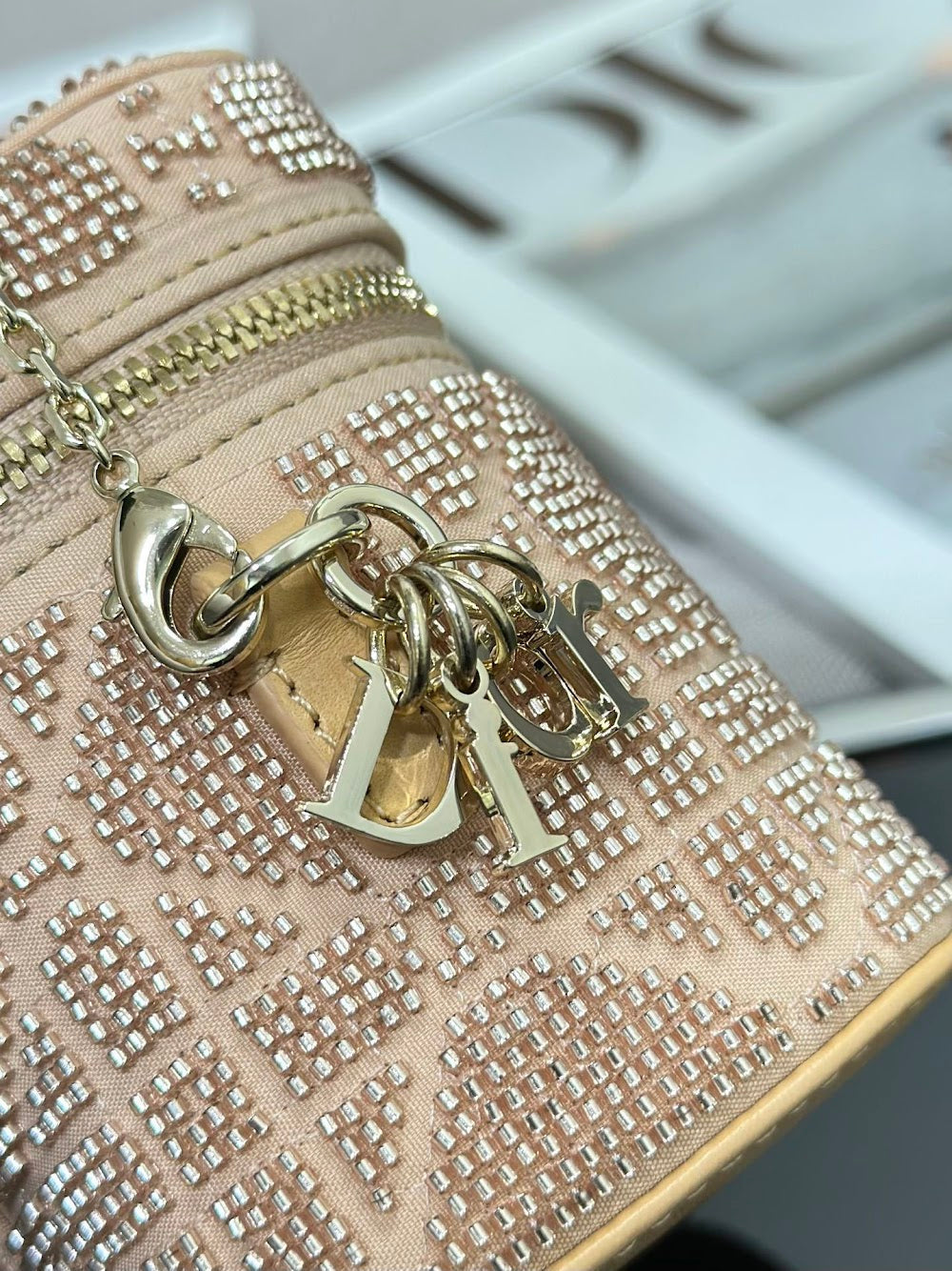 new-designer-premium-bags-nm15901