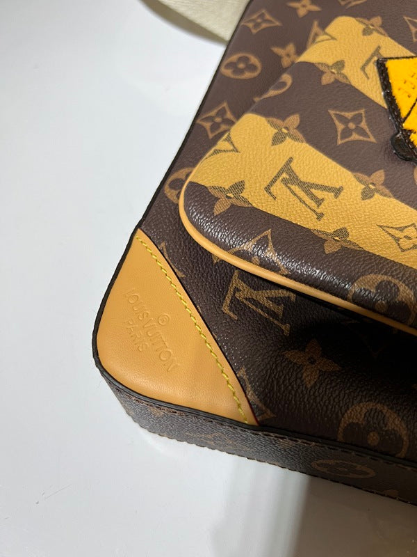 Anum Bags ln Luxury Bag --60737