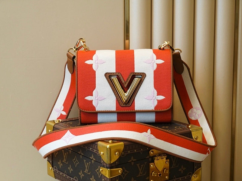 Anum Bags ln Luxury Bag --56813