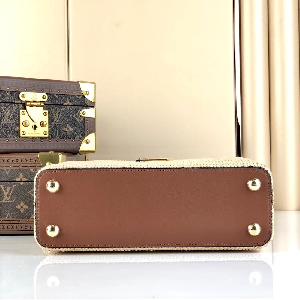 Anum Bags ln Luxury Bag --60536
