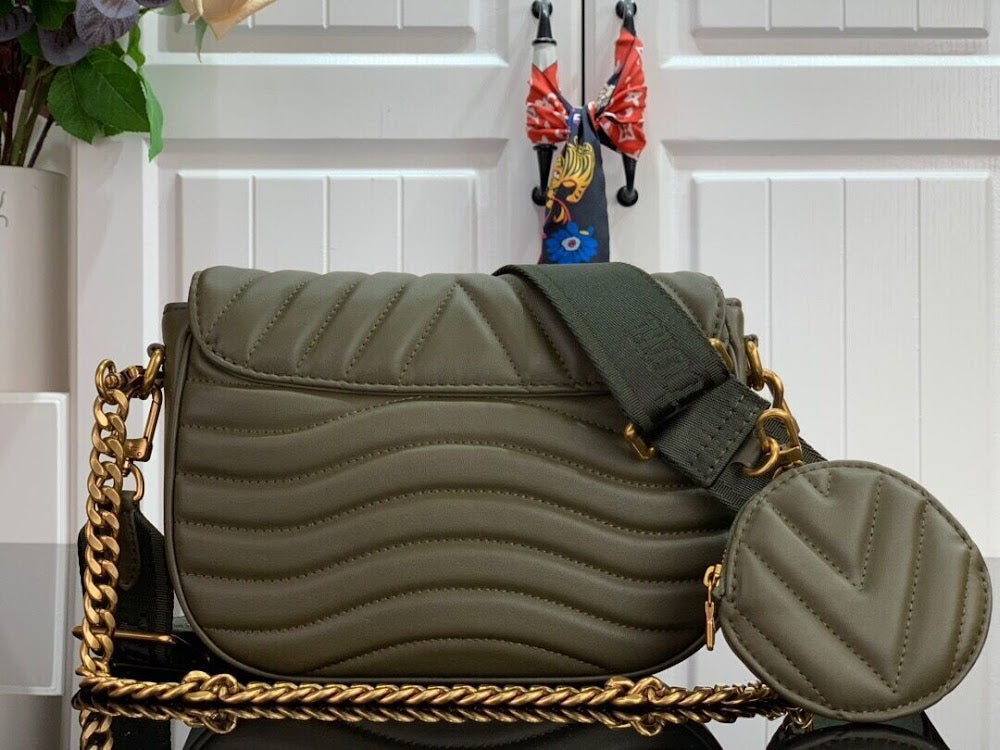 Anum Bags ln Luxury Bag --56493