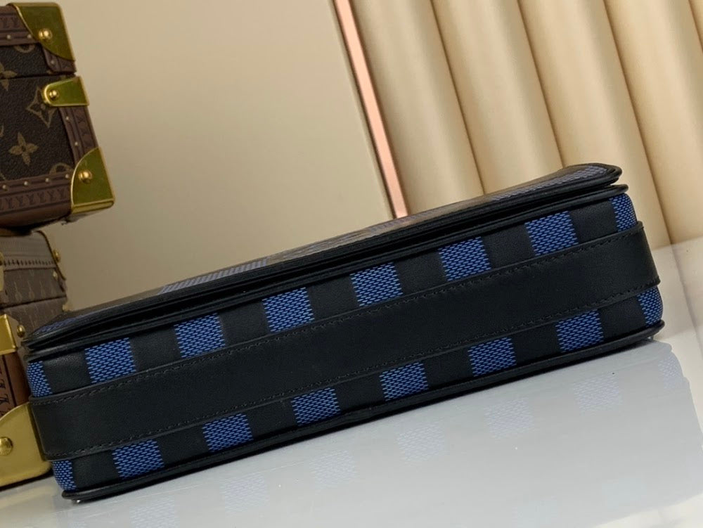 Anum Bags ln Luxury Bag --60420