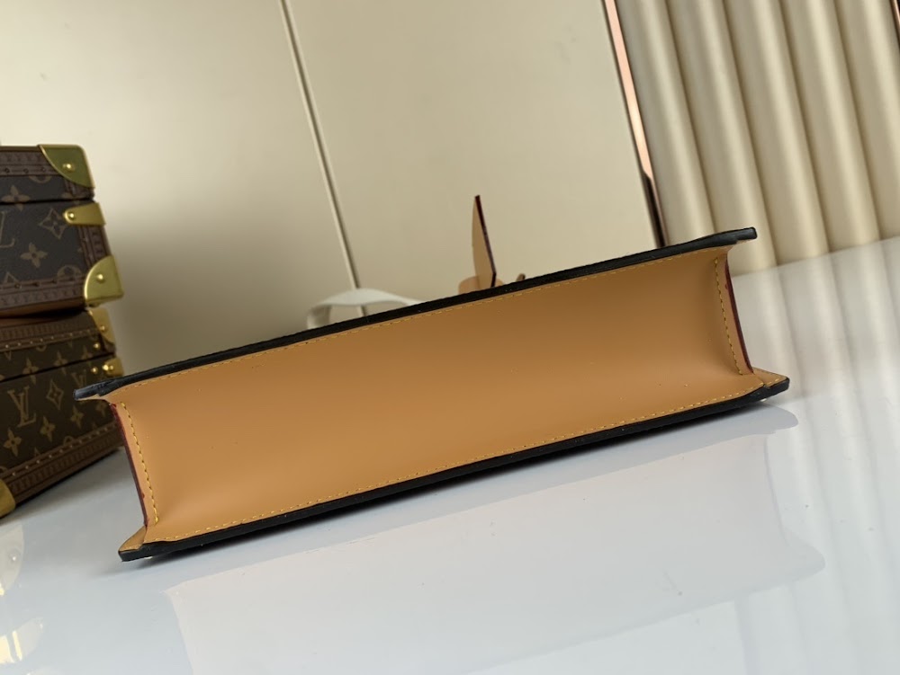Anum Bags ln Luxury Bag --56542