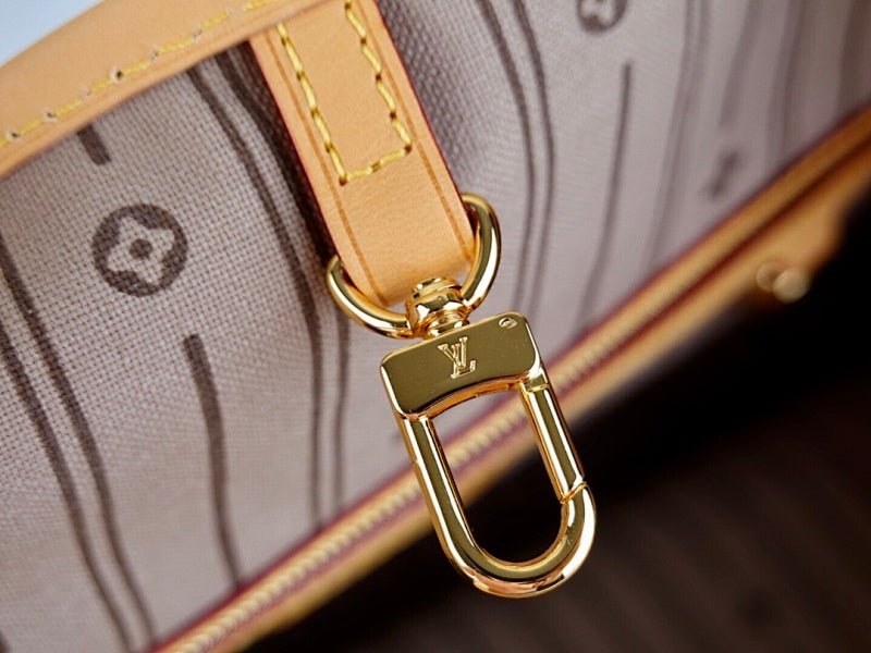 Anum Bags ln Luxury Bag --56232