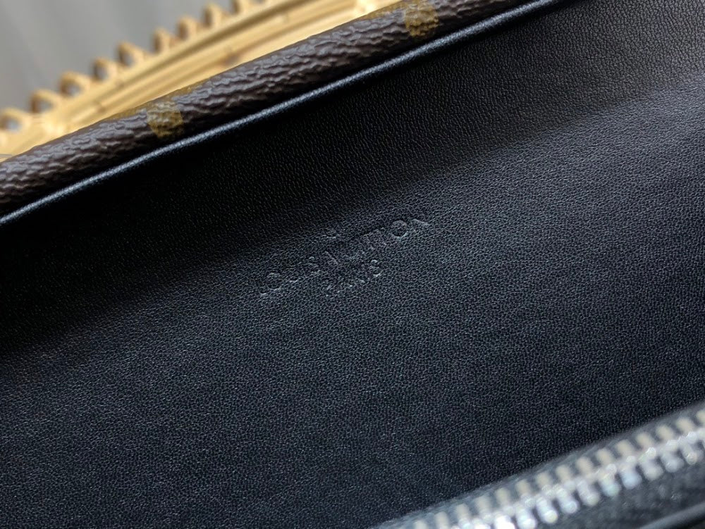 Anum Bags ln Luxury Bag --58622
