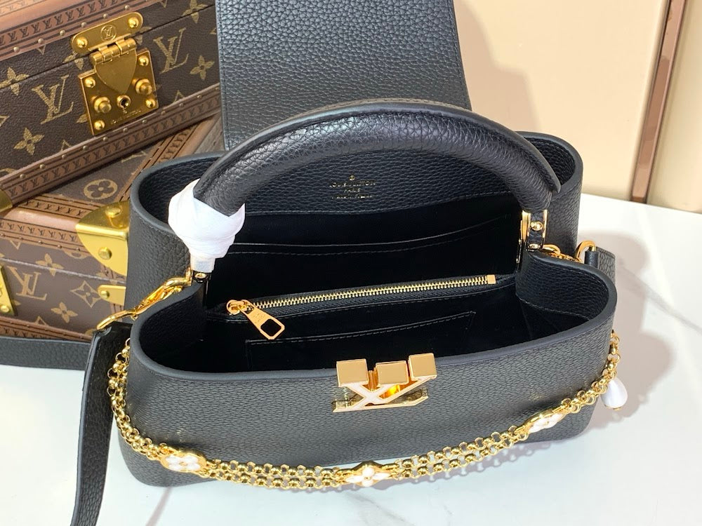 Anum Bags ln Luxury Bag --58839