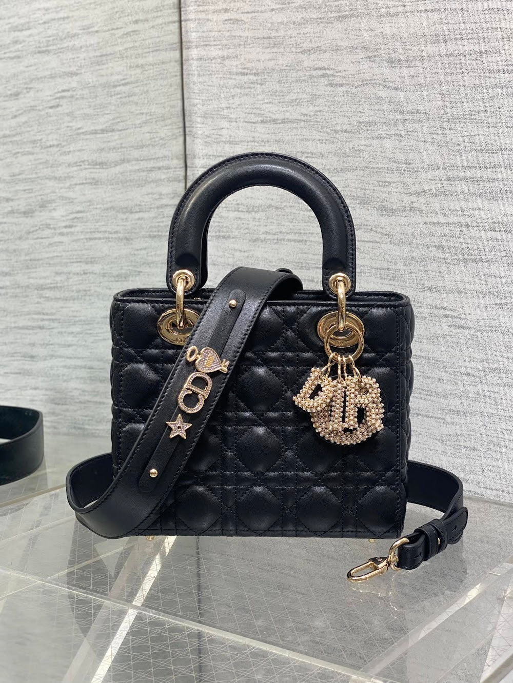 new-designer-premium-bags-nm16769